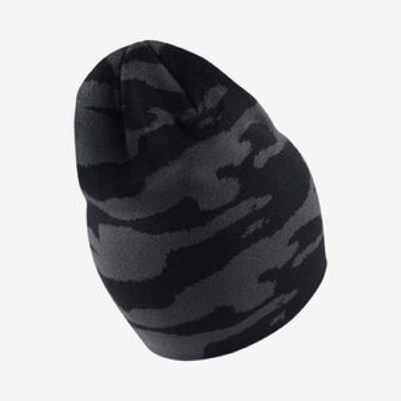 Jordan Kids Camo Beanie Hat - Picture 2 of 7
